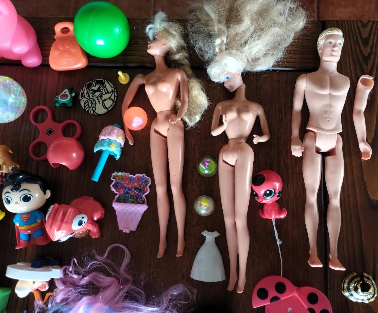 Lot de jouets Pijamasks Minecraft Peppa Barbie ETC – photo 3